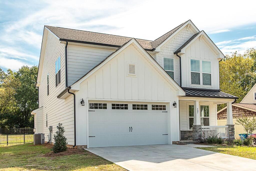 New! Lux. 4Br Home W/ Grill, Office & Huge Yard Charlotte Exterior photo