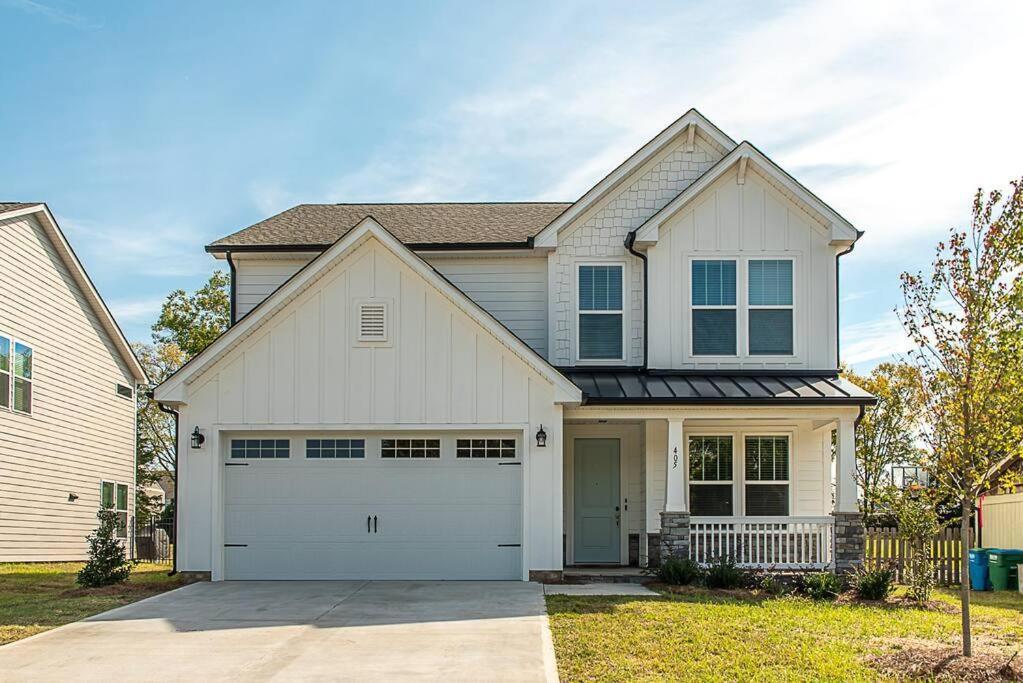 New! Lux. 4Br Home W/ Grill, Office & Huge Yard Charlotte Exterior photo